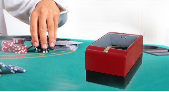 Automatic Poker Dealer Smart Mini Electric Solitaire Dealer